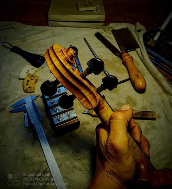 Origen Chubut "LGG Luthier"